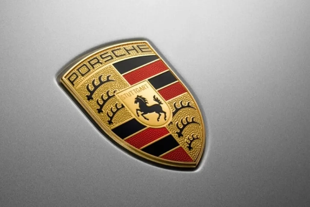 2025 Porsche Cayenne Coupe GTS photo 1