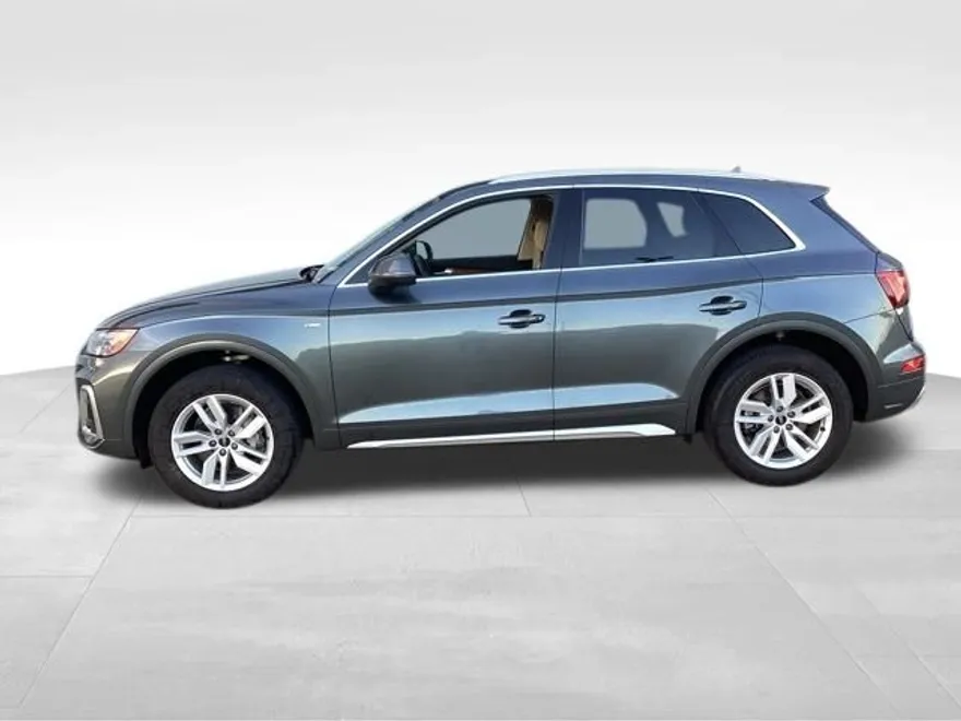 2022 Audi Q5 45 S line Premium photo 1
