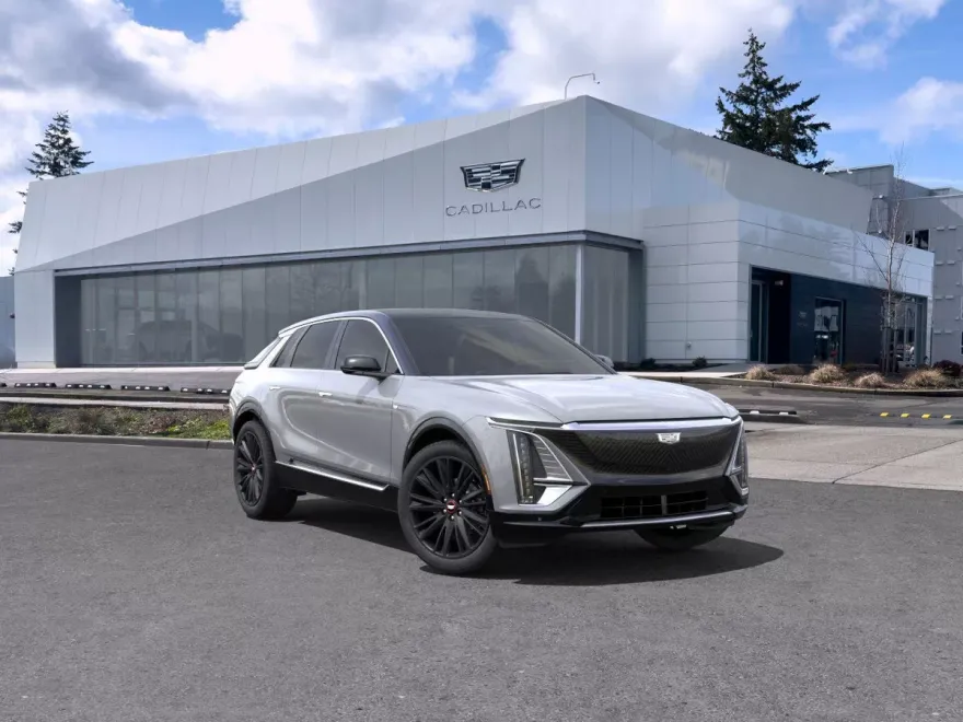 2025 Cadillac Lyriq Luxury photo 1