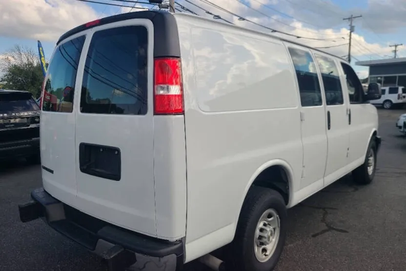 2023 Chevrolet Express 2500 Cargo Van photo 1