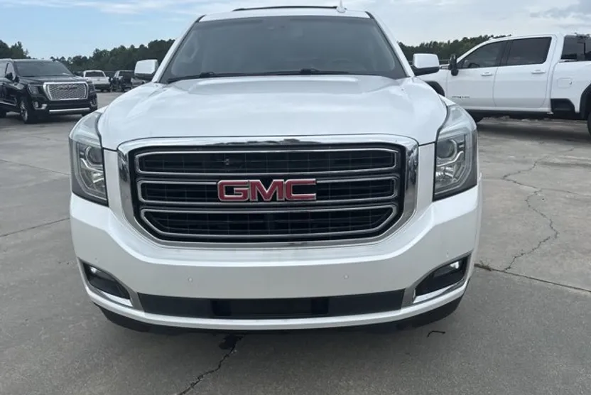 2018 Gmc Yukon SLT photo 1