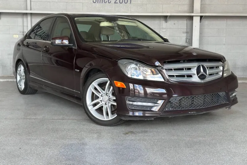 2012 Mercedes Benz C 250 Sport photo 1