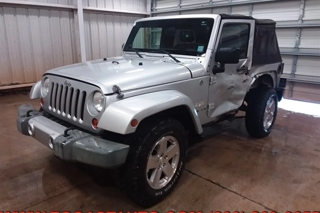 2008 Jeep Wrangler Sahara photo 1