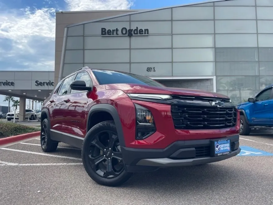 2025 Chevrolet Equinox LT photo 1