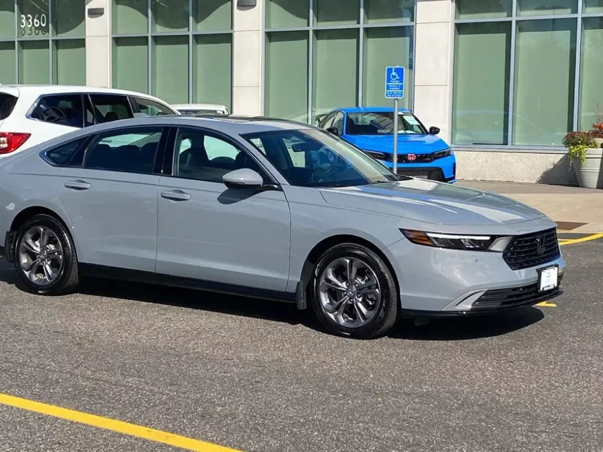 2025 Honda Accord Hybrid EX-L photo 1