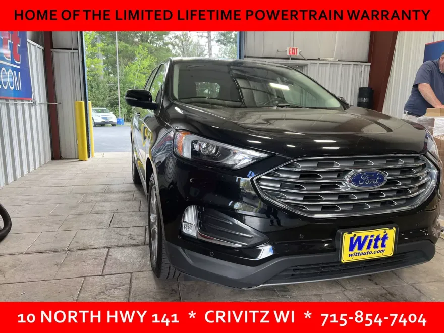 2023 Ford Edge Titanium photo 1