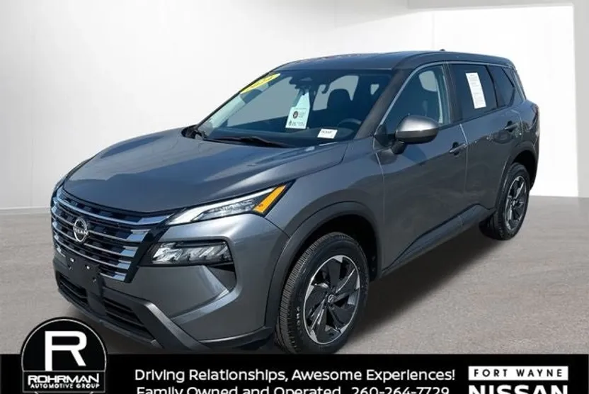 2024 Nissan Rogue SV photo 1