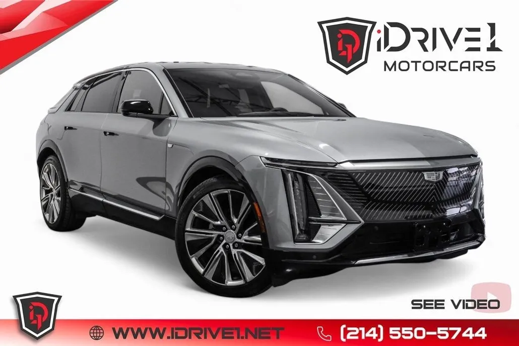 2024 Cadillac Lyriq Luxury photo 1