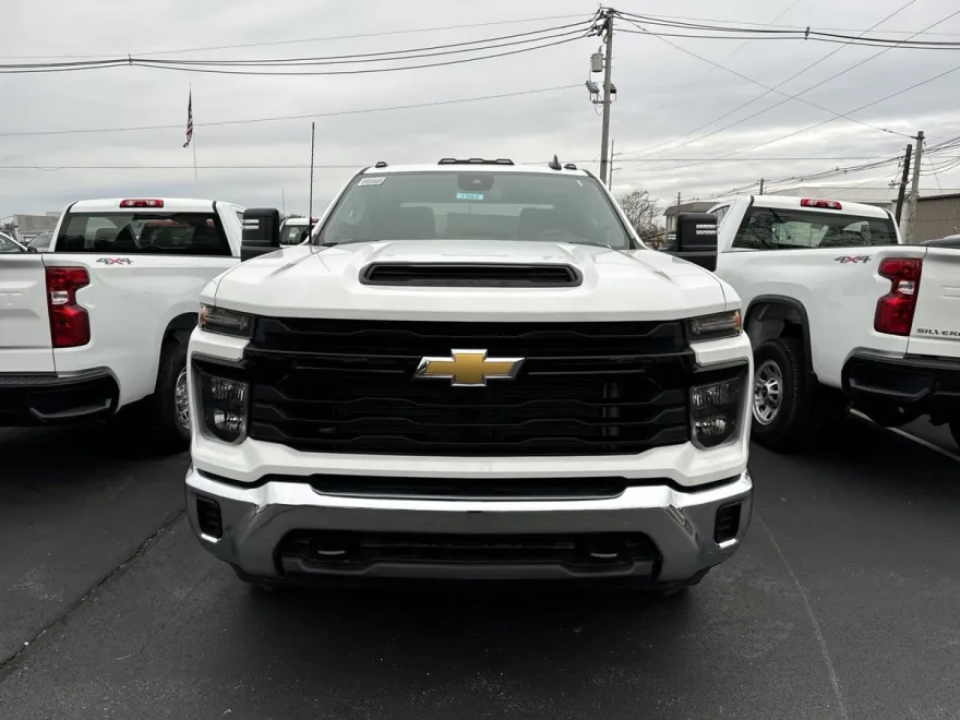 2024 Chevrolet Silverado 3500HD Work Truck photo 1