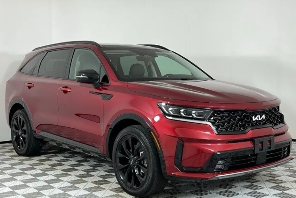2022 Kia Sorento SX photo 1