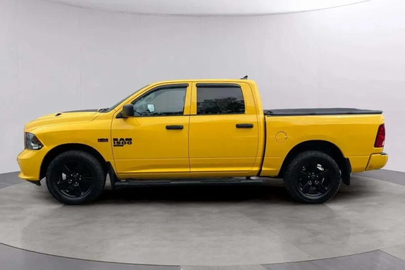 2019 Ram 1500 Classic Express photo 1