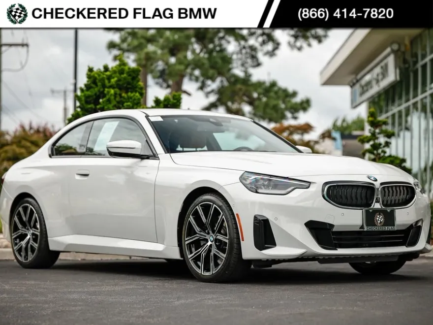 2023 Bmw 230i xDrive photo 1