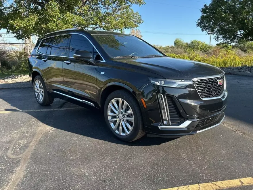 2023 Cadillac XT6 Premium Luxury photo 1
