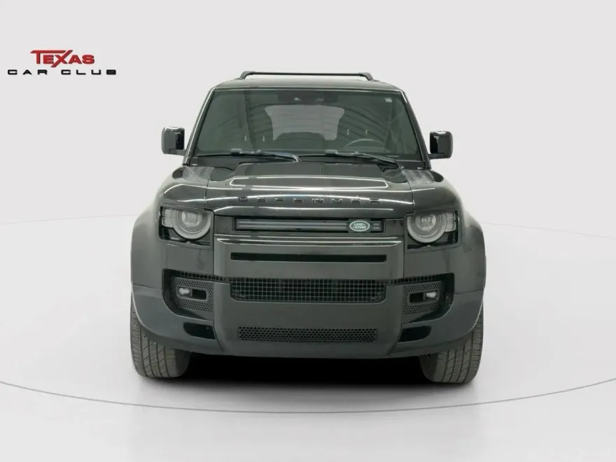 2022 Land Rover Defender 110 S photo 1
