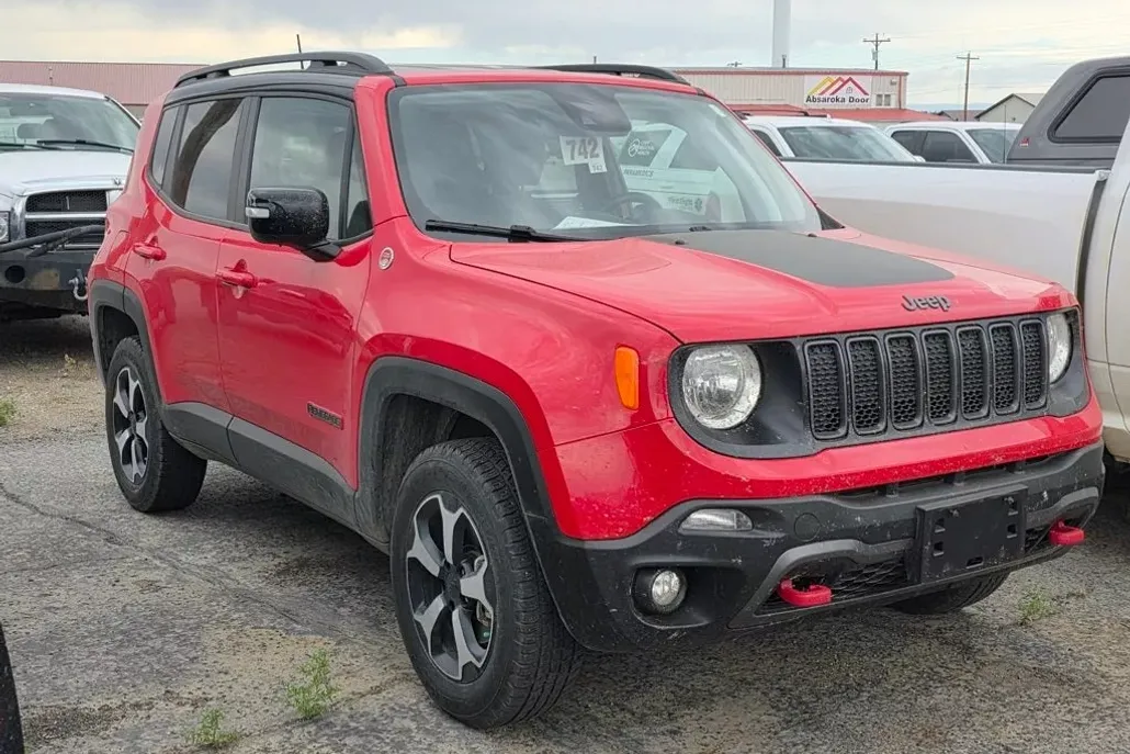 2022 Jeep Renegade Trailhawk photo 1