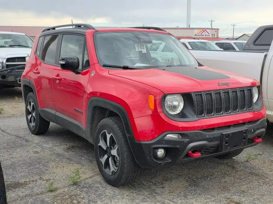 2022 Jeep Renegade Trailhawk photo 1