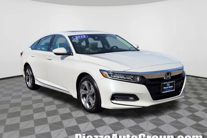 2019 Honda Accord EX 1.5T photo 1