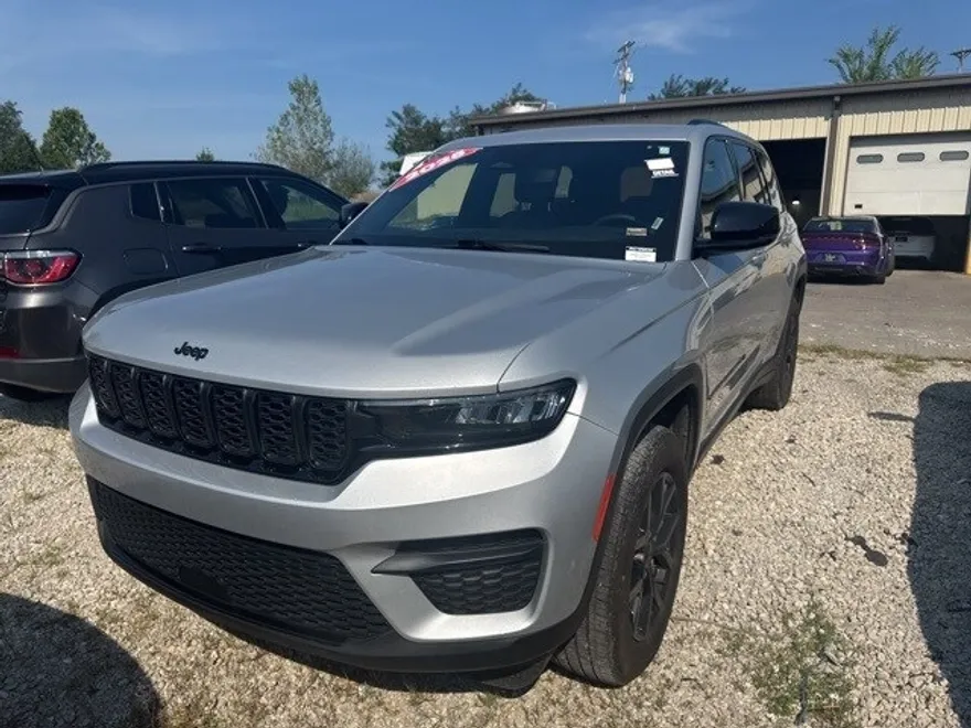 2024 Jeep Grand Cherokee Altitude X photo 1