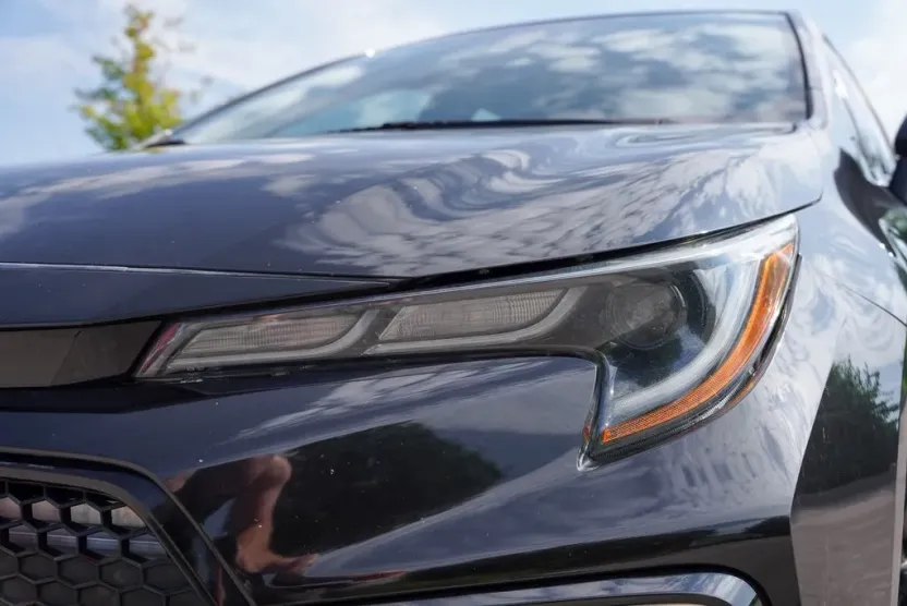 2021 Toyota Corolla SE photo 1