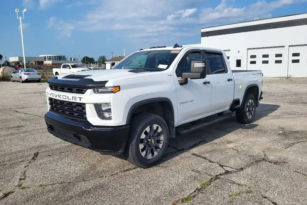 2021 Chevrolet Silverado 2500HD Custom photo 1