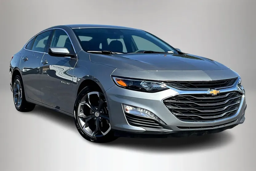 2023 Chevrolet Malibu 1LT photo 1