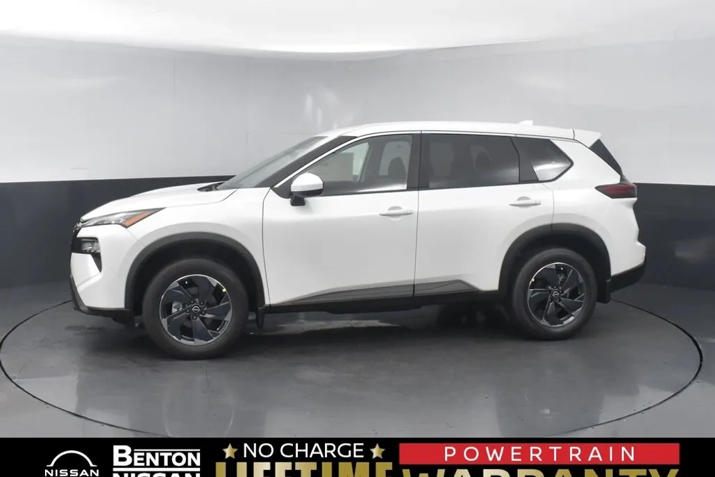 2026 Nissan Rogue SV photo 1