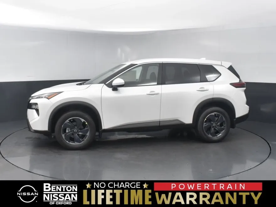 2026 Nissan Rogue SV photo 1