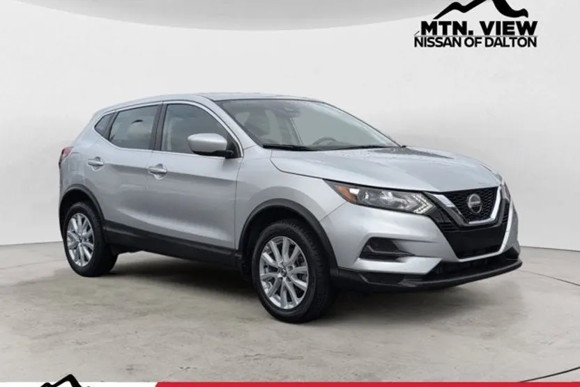 2020 Nissan Rogue Sport S photo 1