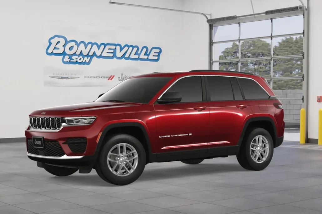 2025 Jeep Grand Cherokee Laredo photo 1