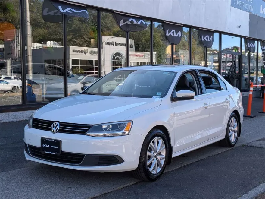 2014 Volkswagen Jetta 1.8T SE photo 1