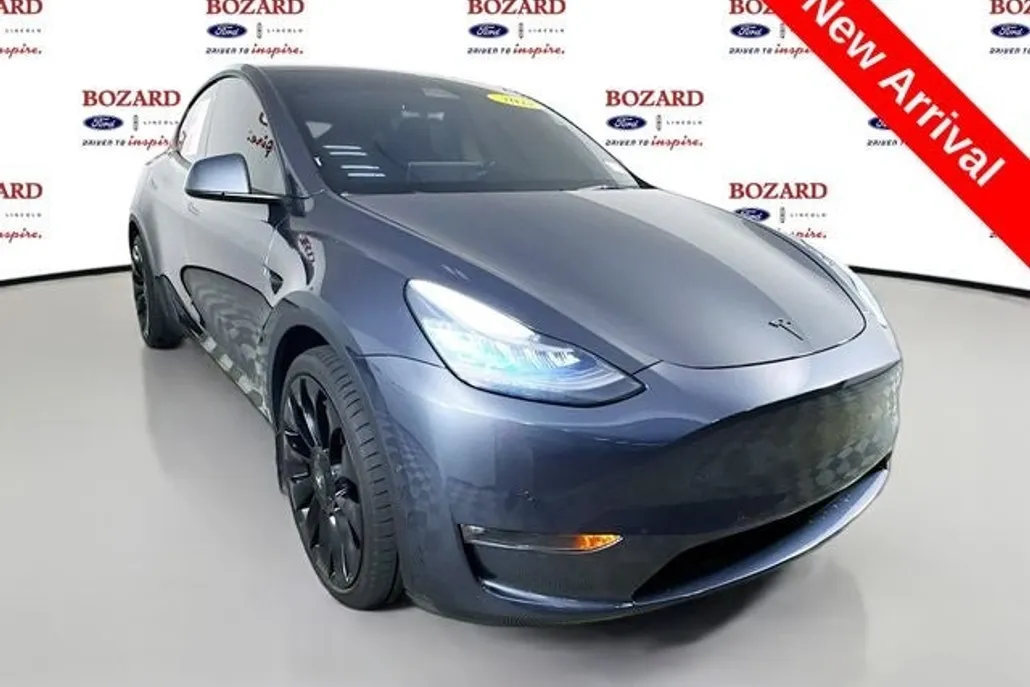 2021 Tesla Model Y Long Range photo 1