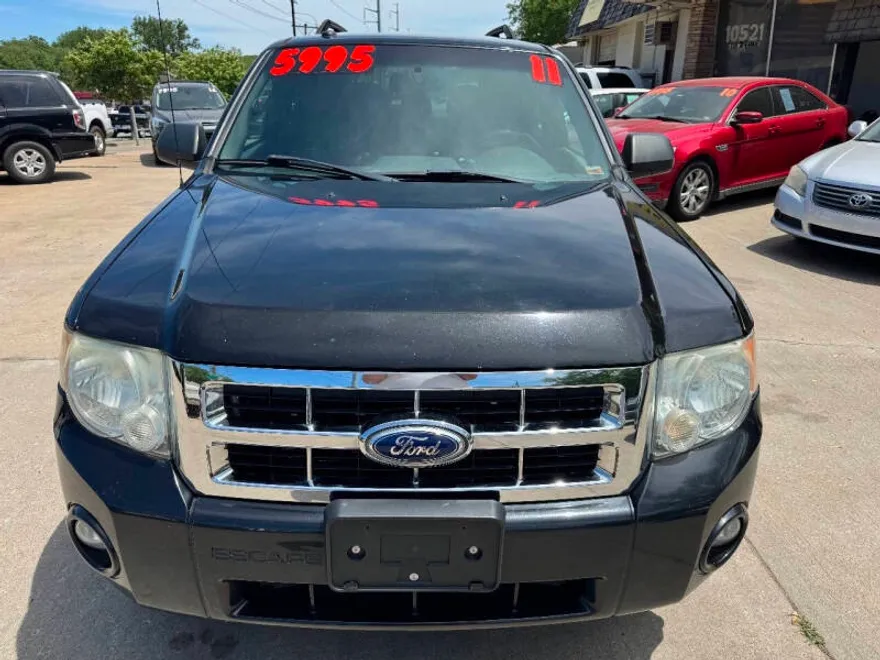 2011 Ford Escape XLT photo 1