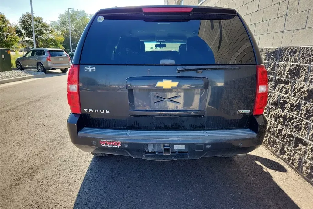 2012 Chevrolet Tahoe LT photo 1