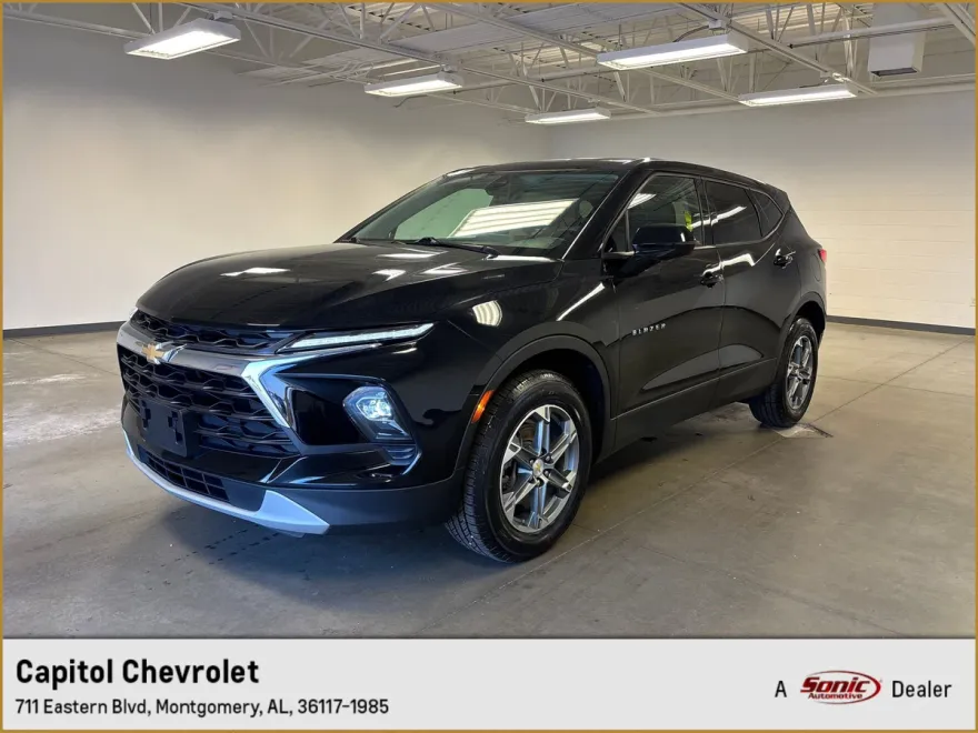 2023 Chevrolet Blazer 2LT photo 1