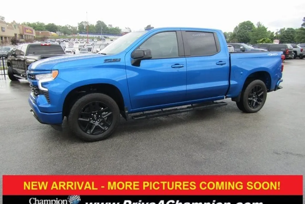 2023 Chevrolet Silverado 1500 RST photo 1