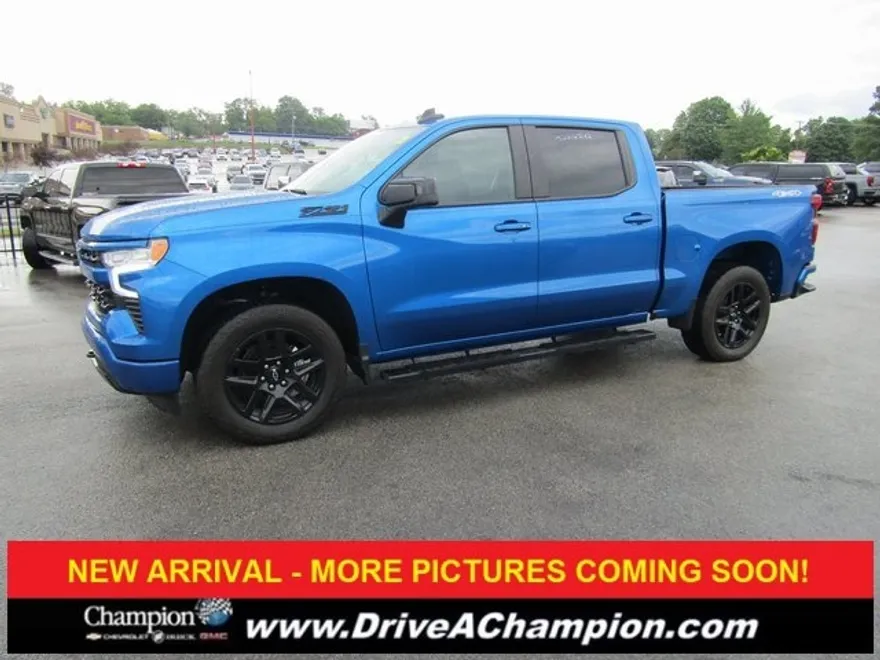 2023 Chevrolet Silverado 1500 RST photo 1