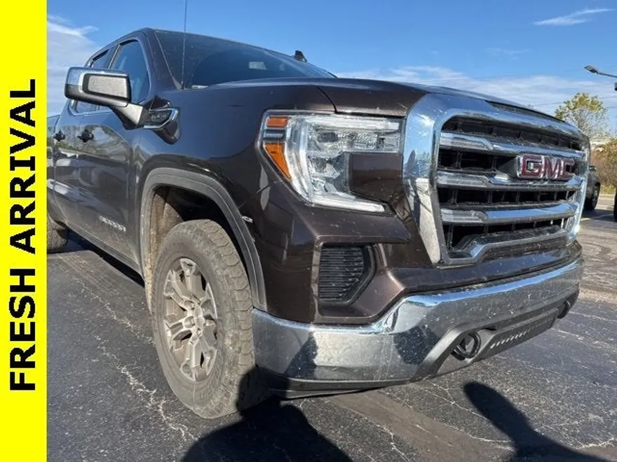 2020 Gmc Sierra 1500 SLE photo 1