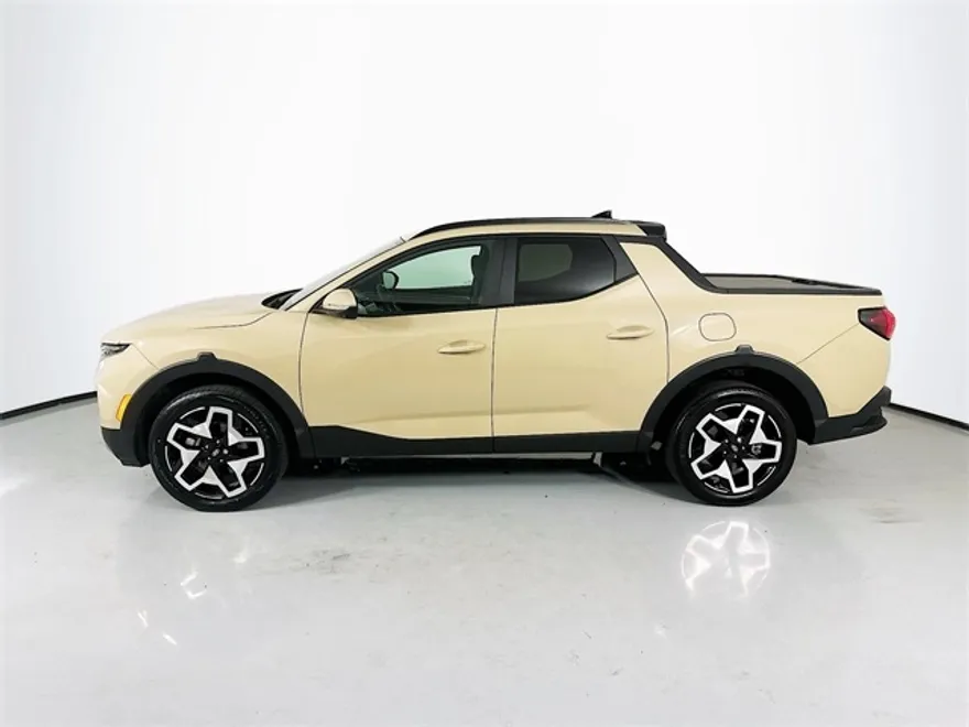 2024 Hyundai Santa Cruz Limited photo 1