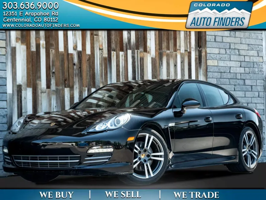 2013 Porsche Panamera 4 Platinum photo 1