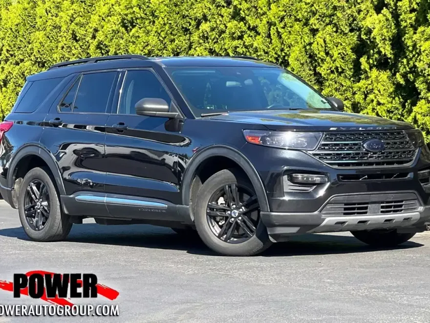 2020 Ford Explorer XLT photo 1