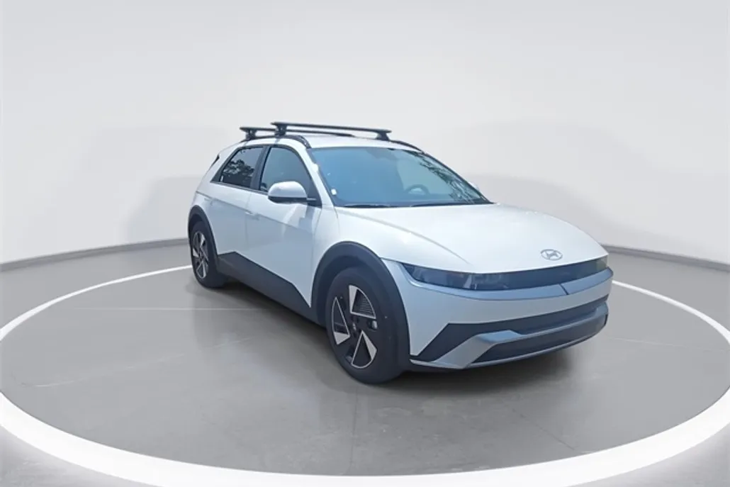 2025 Hyundai Ioniq 5 SEL photo 1