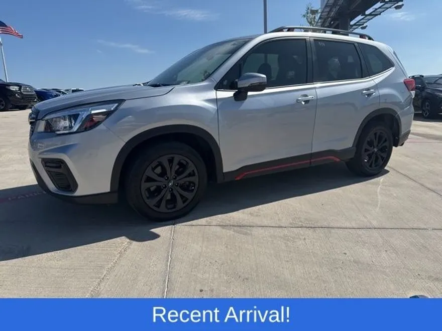 2020 Subaru Forester Sport photo 1
