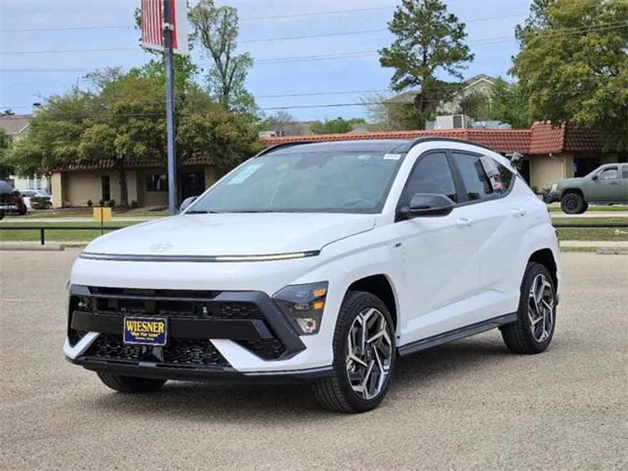 2024 Hyundai Kona N Line photo 1