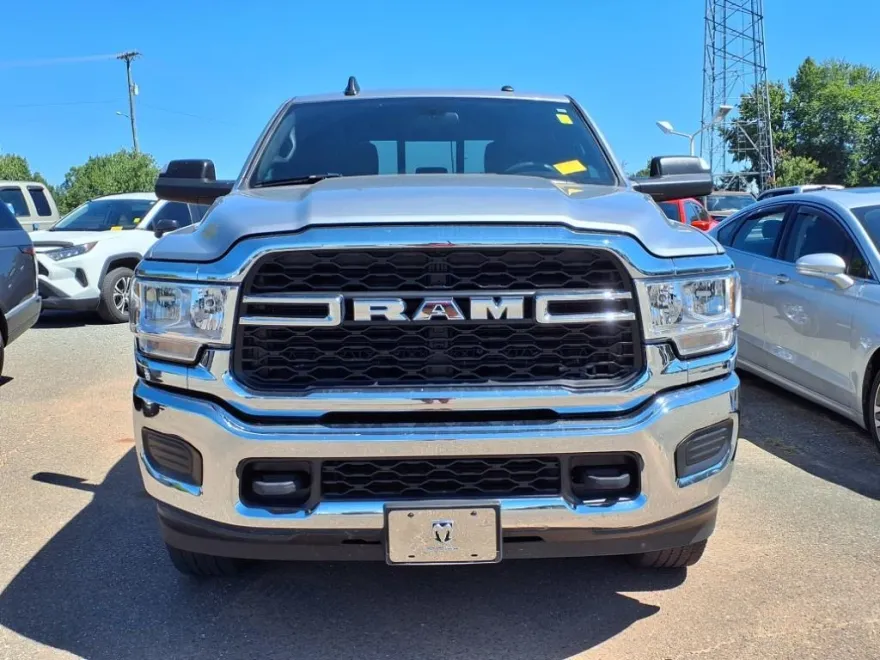 2022 Ram 2500 Tradesman photo 1