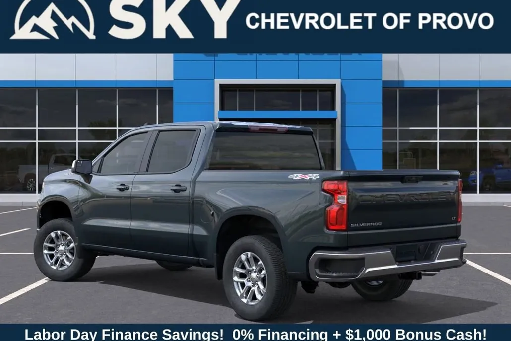 2026 Chevrolet Silverado 1500 LT photo 1