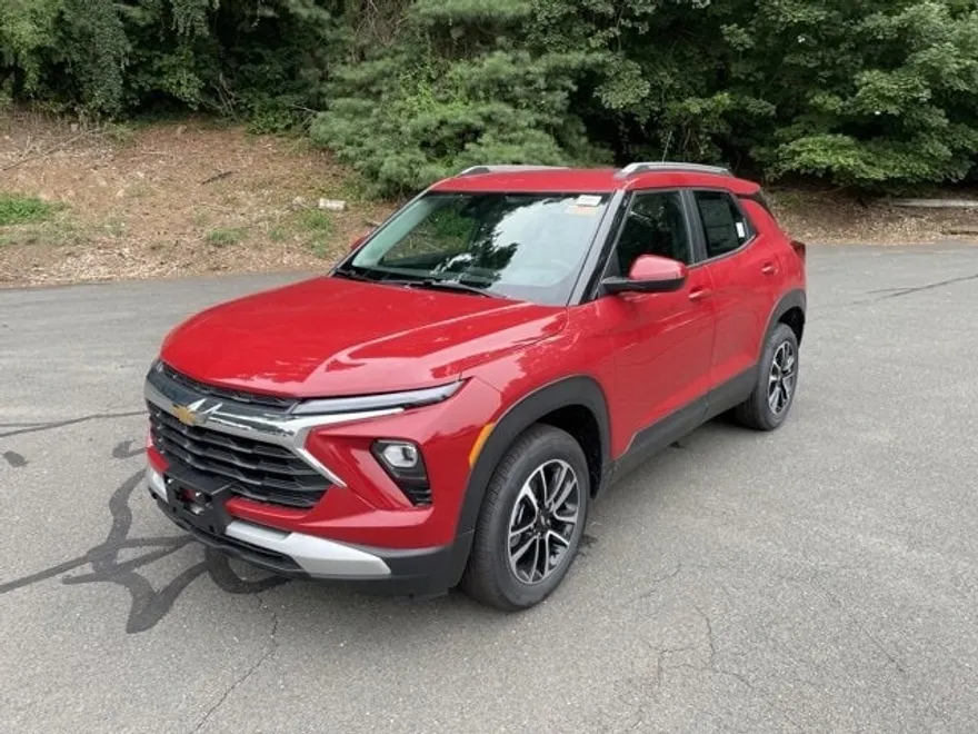 2026 Chevrolet Trailblazer LT photo 1