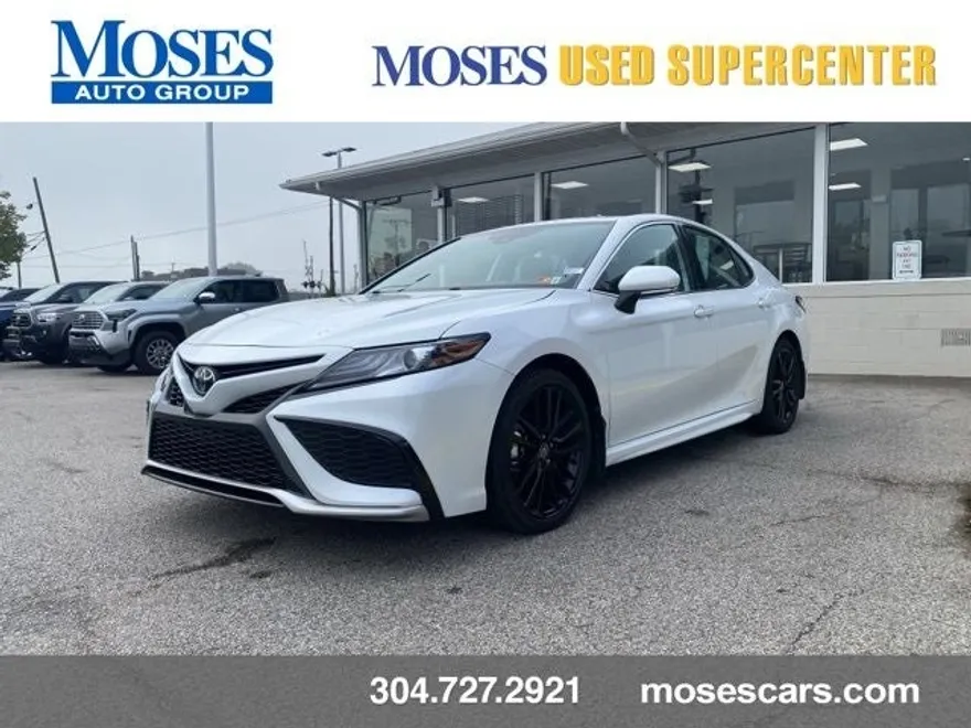 2023 Toyota Camry XSE photo 1