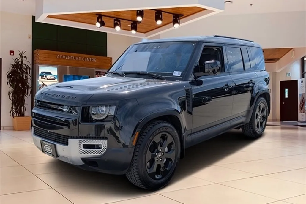 2020 Land Rover Defender 110 HSE photo 1
