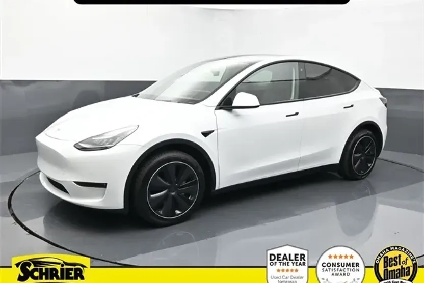 2021 Tesla Model Y Long Range photo 1