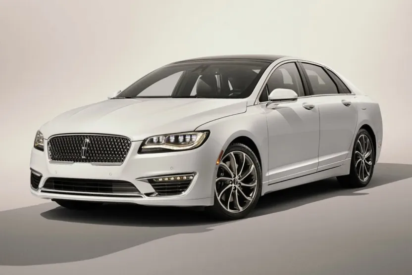 2017 Lincoln MKZ Premiere photo 1
